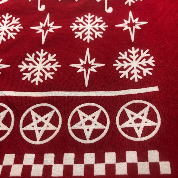 Motley Crüe licensed Christmas Holiday T-Shirt unisex Large Tee - Picture 4 of 9